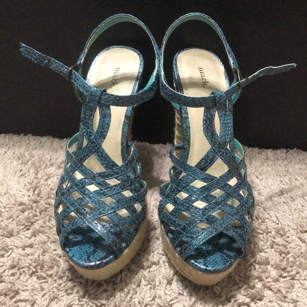 Mark / Avon heels - Picture 3 of 7